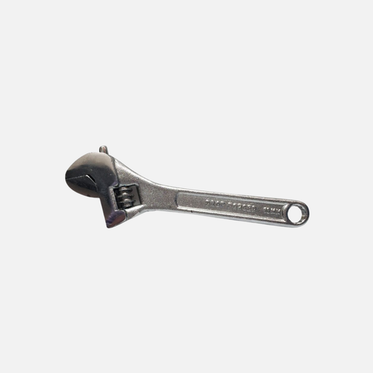 Llave expansiva cromada